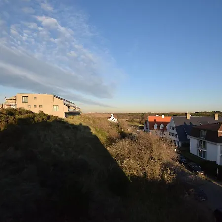 Luxurious Penthouse With Exclusive View Of The Dunes, Sea And Residential Area Apartment *