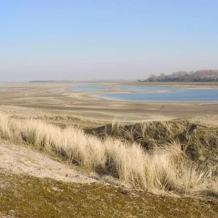 Penthouse In With Sea View شقة دي هان